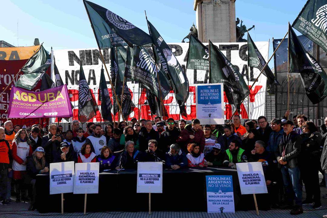 Argentina: Trade Unions Strike Against Milei's Reforms