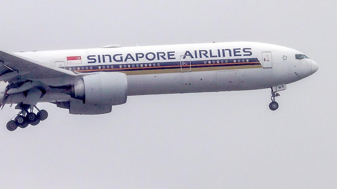 Singapore Airlines Offers Compensation Following Turbulence Incident