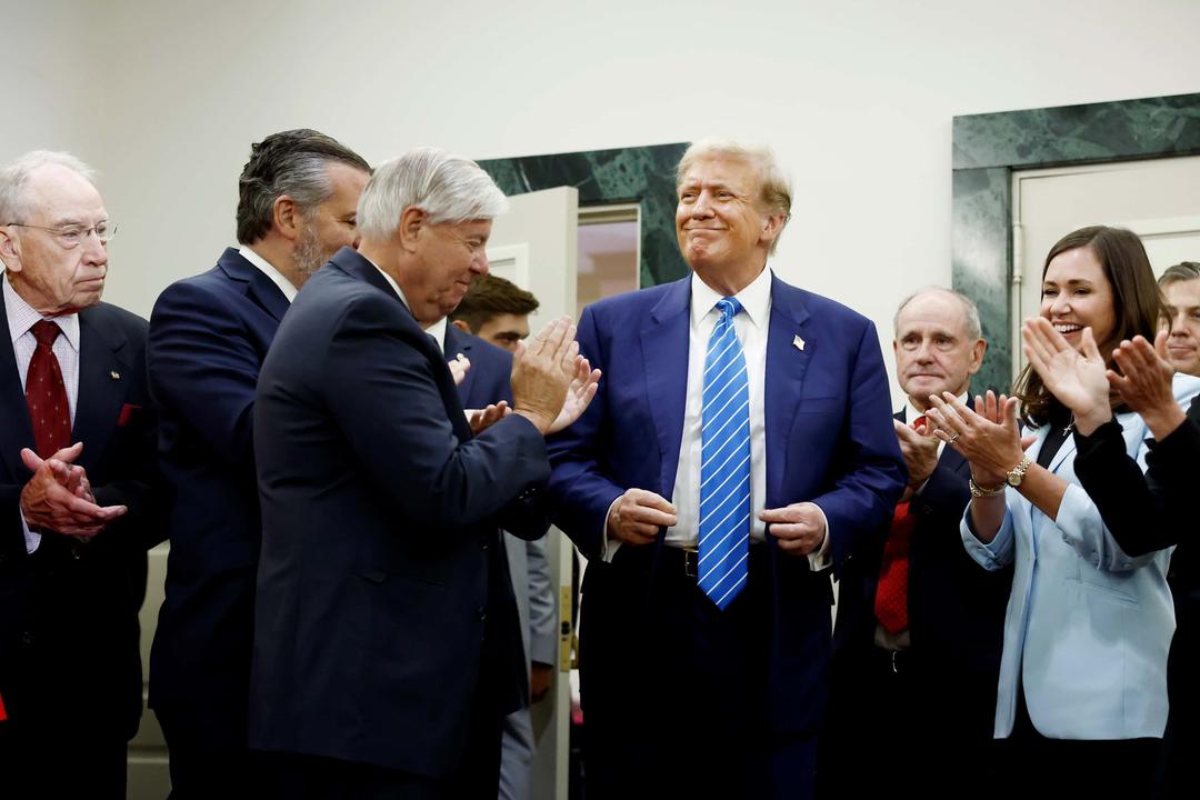 Trump Visits GOP Leaders on Capitol Hill