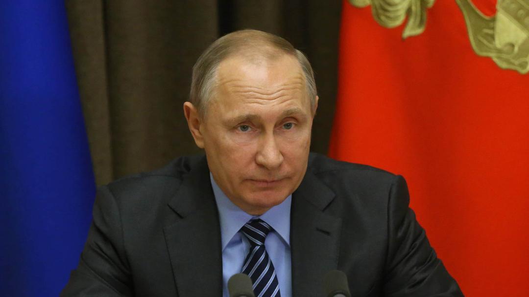 Kremlin: Putin to Revise Russia's Nuclear Doctrine