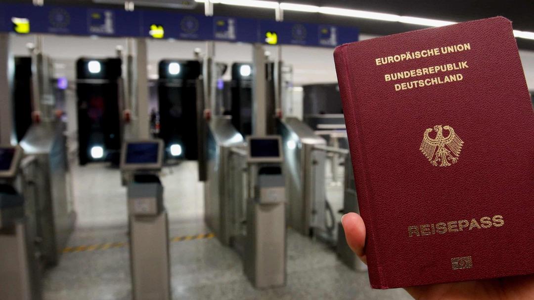 Germany Requires Citizenship Applicants to Support Israel